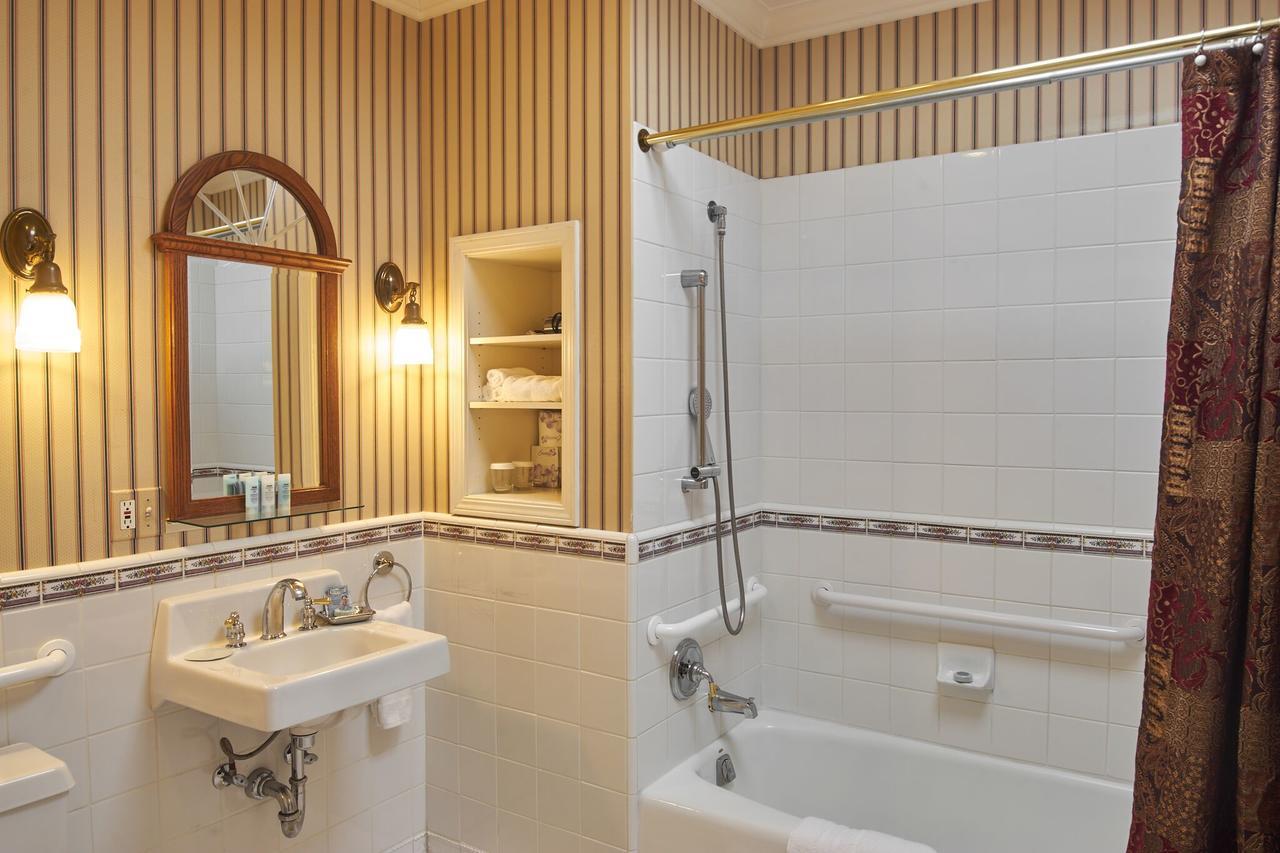 Hotel Mac Ричмонд Экстерьер фото